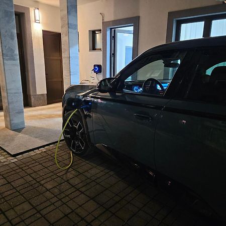 Morpheus Apartmani Sremska Mitrovica Eksteriør bilde
