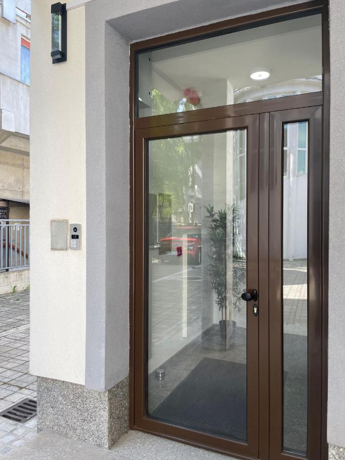 Morpheus Apartmani Sremska Mitrovica Eksteriør bilde